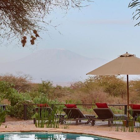 אמבוסלי Tawi Lodge מראה חיצוני תמונה